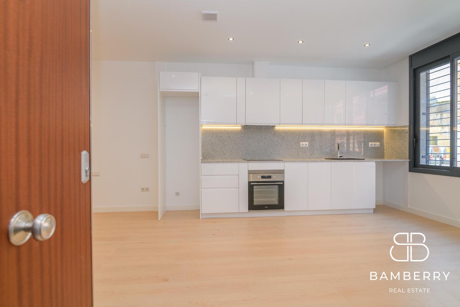 CHARMING 1-BEDROOM LOFT IN SANT BOI DE LLOBREGAT-1