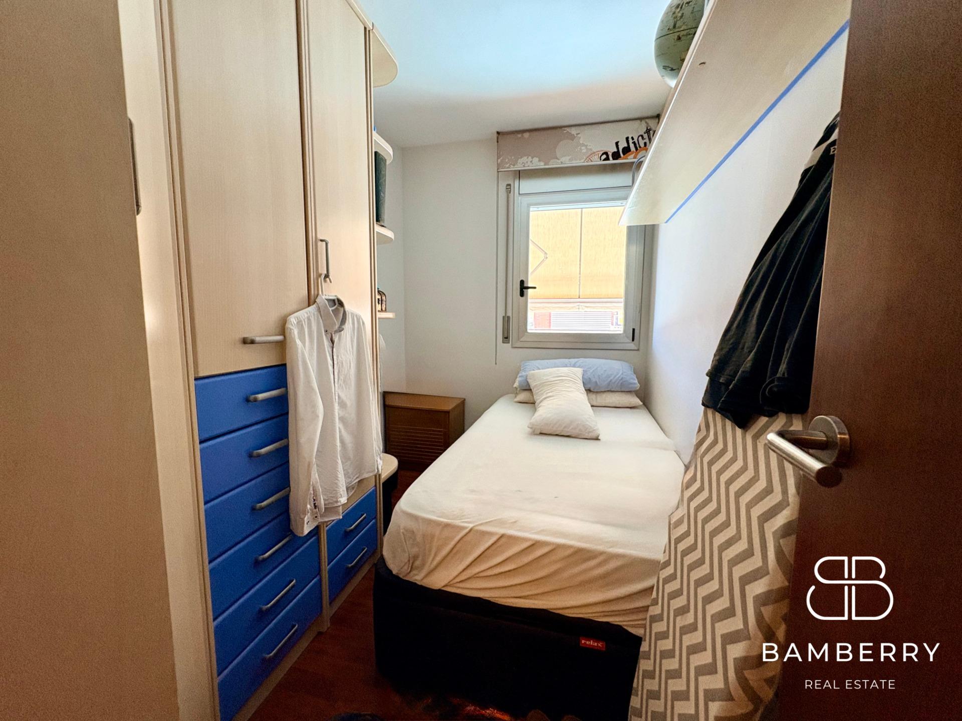 PISO DE 3 HABITACIONES CON 2 BALCONES EN CASTELLDEFELS | FINCA SEMINUEVA CON ASCENSOR-13