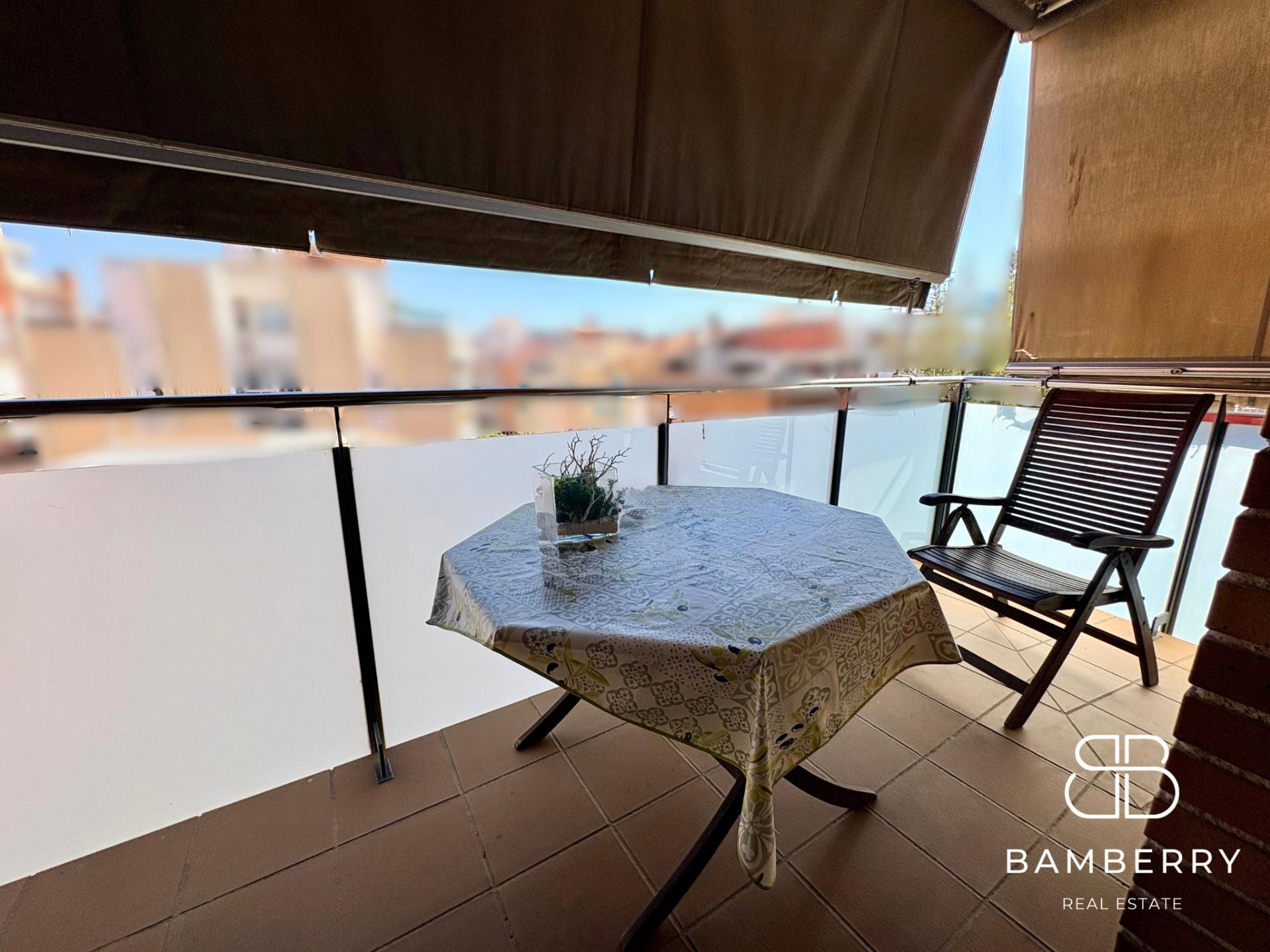 PISO DE 3 HABITACIONES CON 2 BALCONES EN CASTELLDEFELS | FINCA SEMINUEVA CON ASCENSOR-19