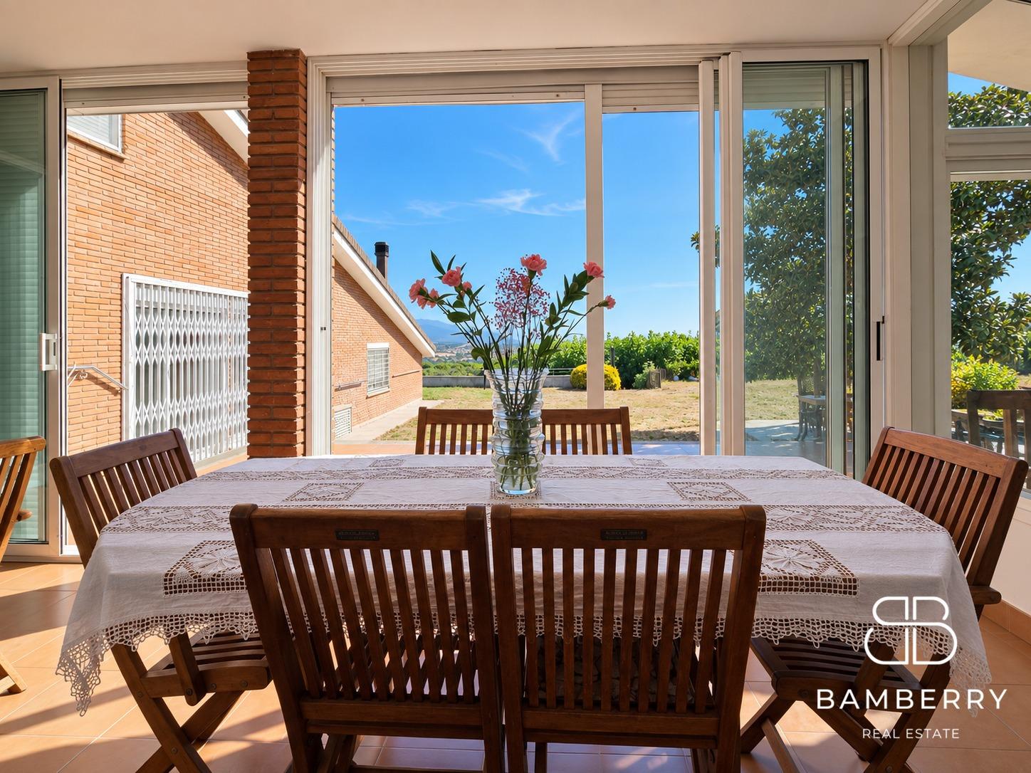 CASA CON JARDÍN, PISCINA Y DOS ESPACIOS DE VIVIENDA EN LLIÇÀ D’AMUNT-7