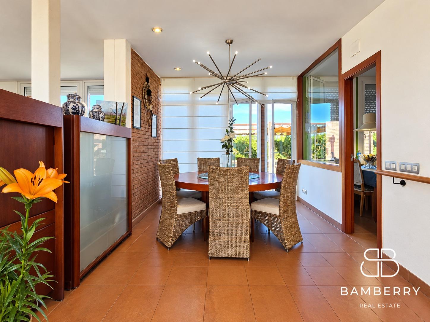CASA CON JARDÍN, PISCINA Y DOS ESPACIOS DE VIVIENDA EN LLIÇÀ D’AMUNT-8