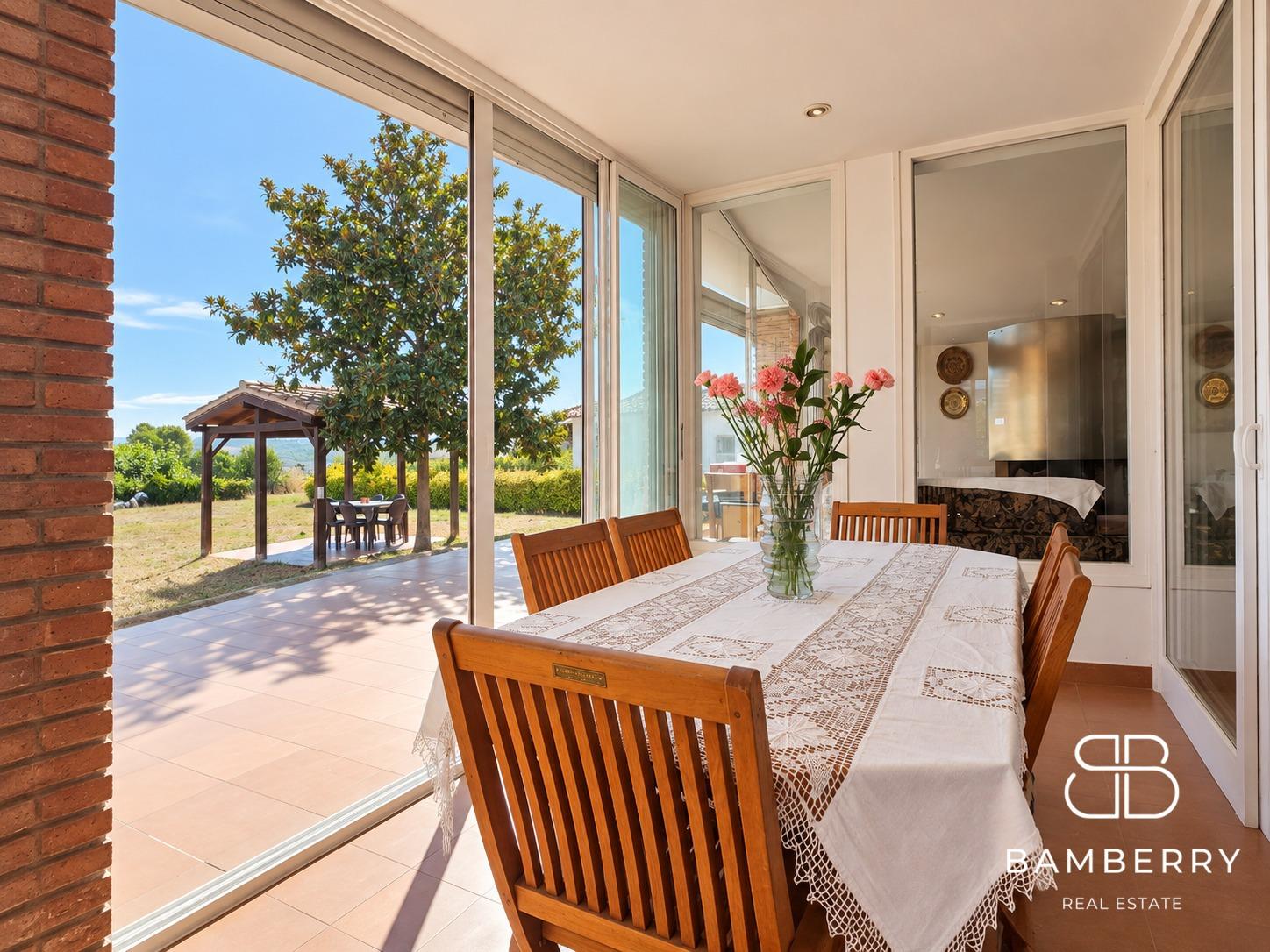CASA CON JARDÍN, PISCINA Y DOS ESPACIOS DE VIVIENDA EN LLIÇÀ D’AMUNT-14