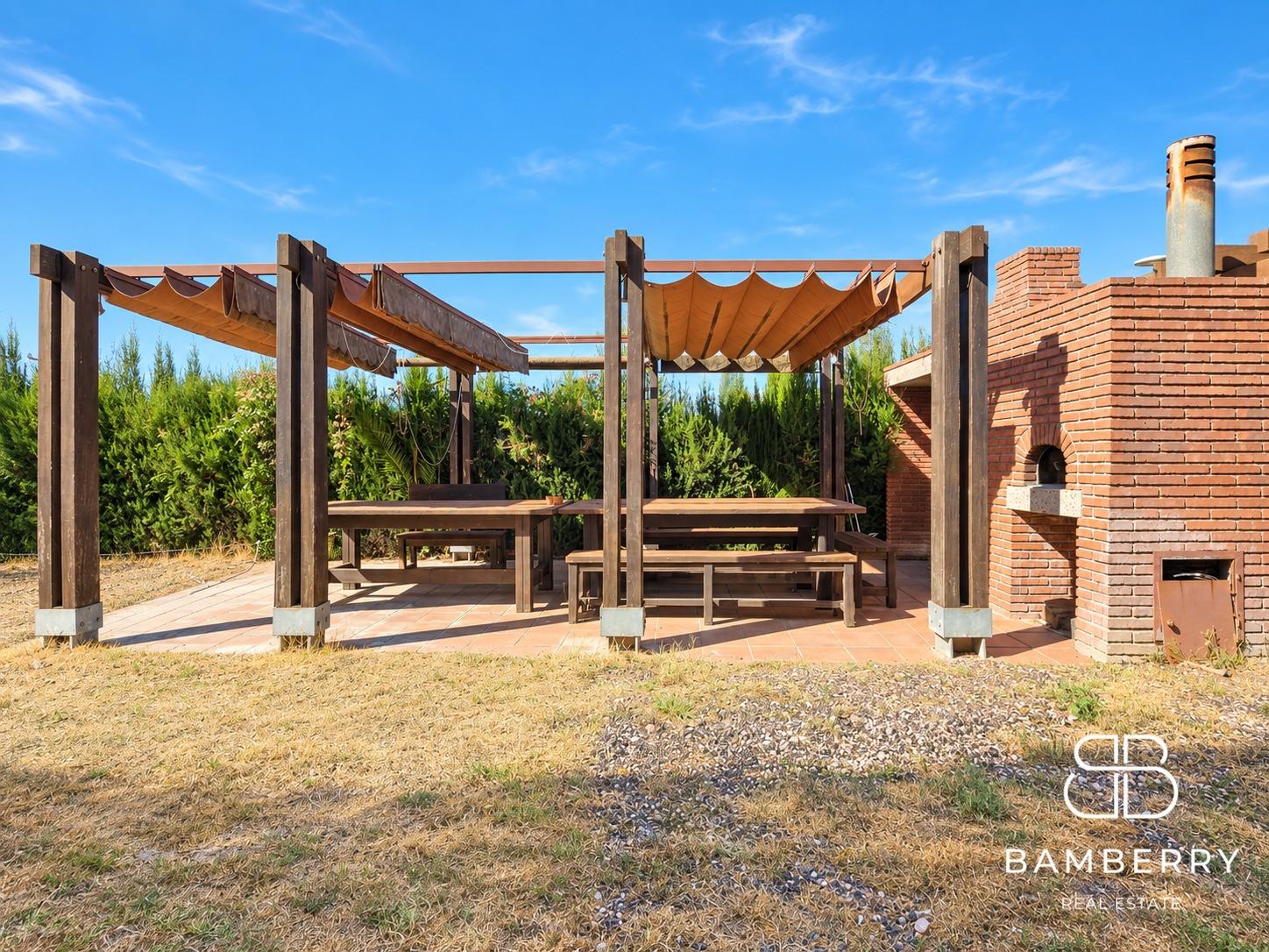 CASA CON JARDÍN, PISCINA Y DOS ESPACIOS DE VIVIENDA EN LLIÇÀ D’AMUNT-22