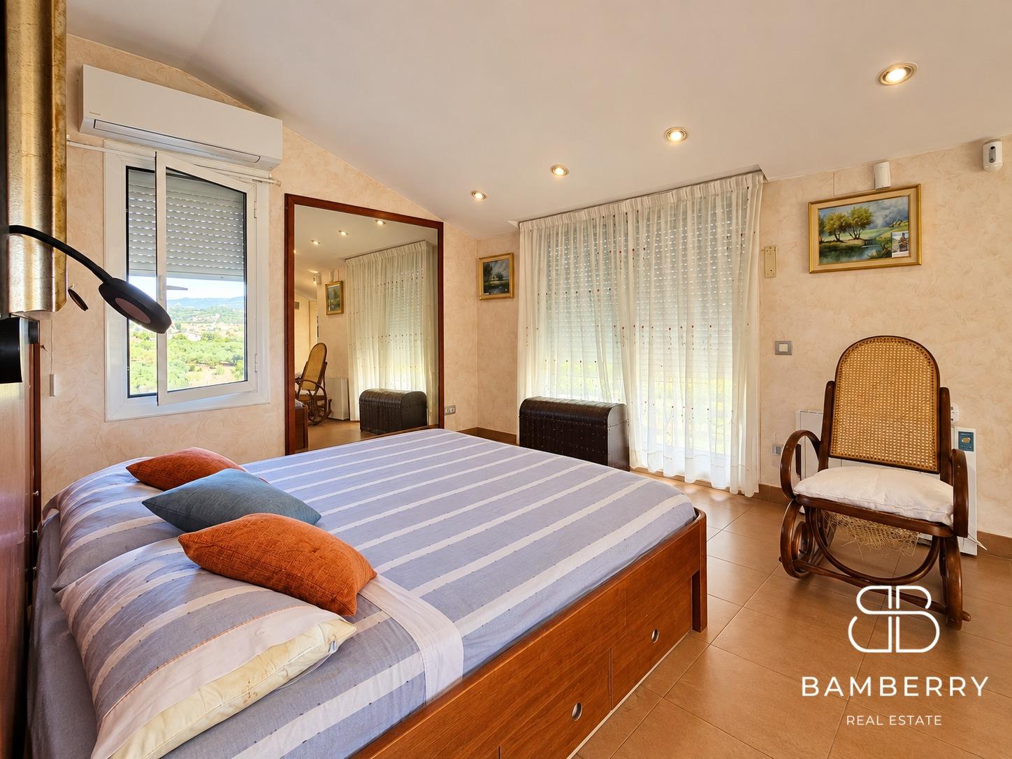 CASA CON JARDÍN, PISCINA Y DOS ESPACIOS DE VIVIENDA EN LLIÇÀ D’AMUNT-32
