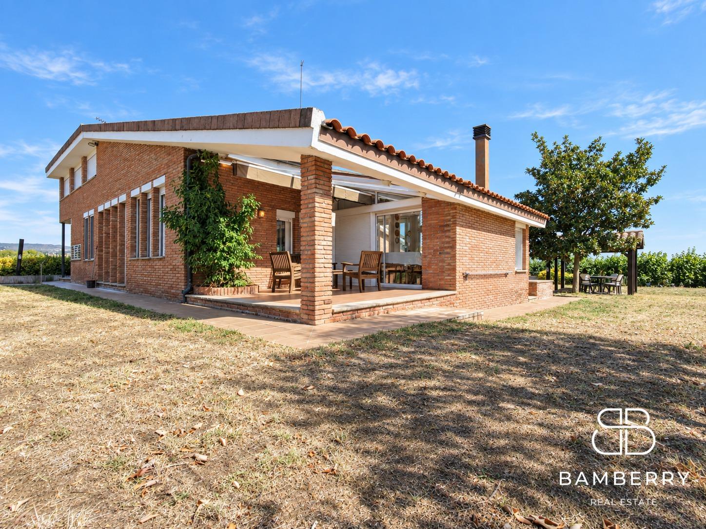 CASA CON JARDÍN, PISCINA Y DOS ESPACIOS DE VIVIENDA EN LLIÇÀ D’AMUNT-95