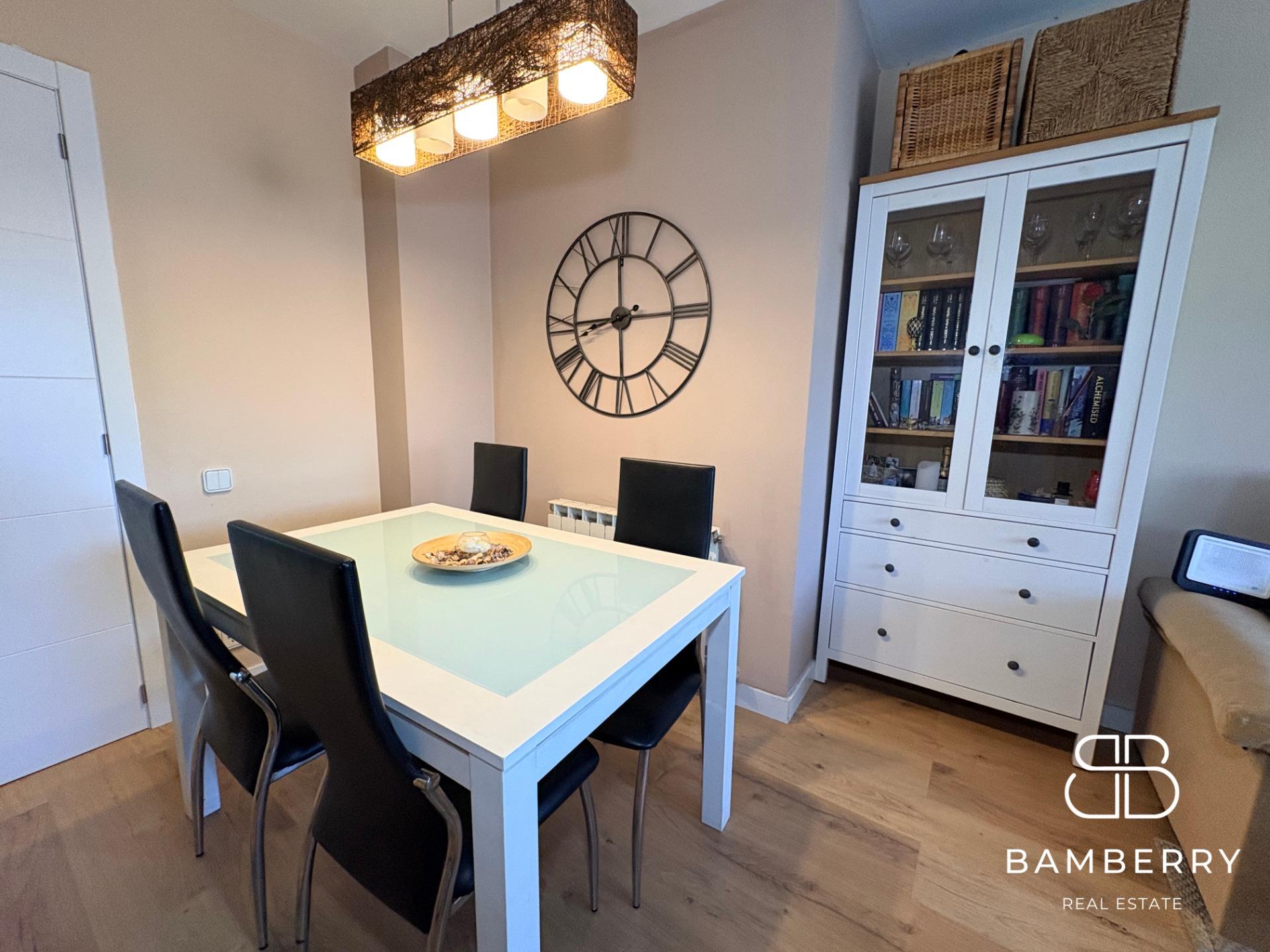 PISO REFORMADO EN EL CENTRO DE SANT JOAN DESPÍ | 3 HABITACIONES, PATIO Y BALCÓN-2