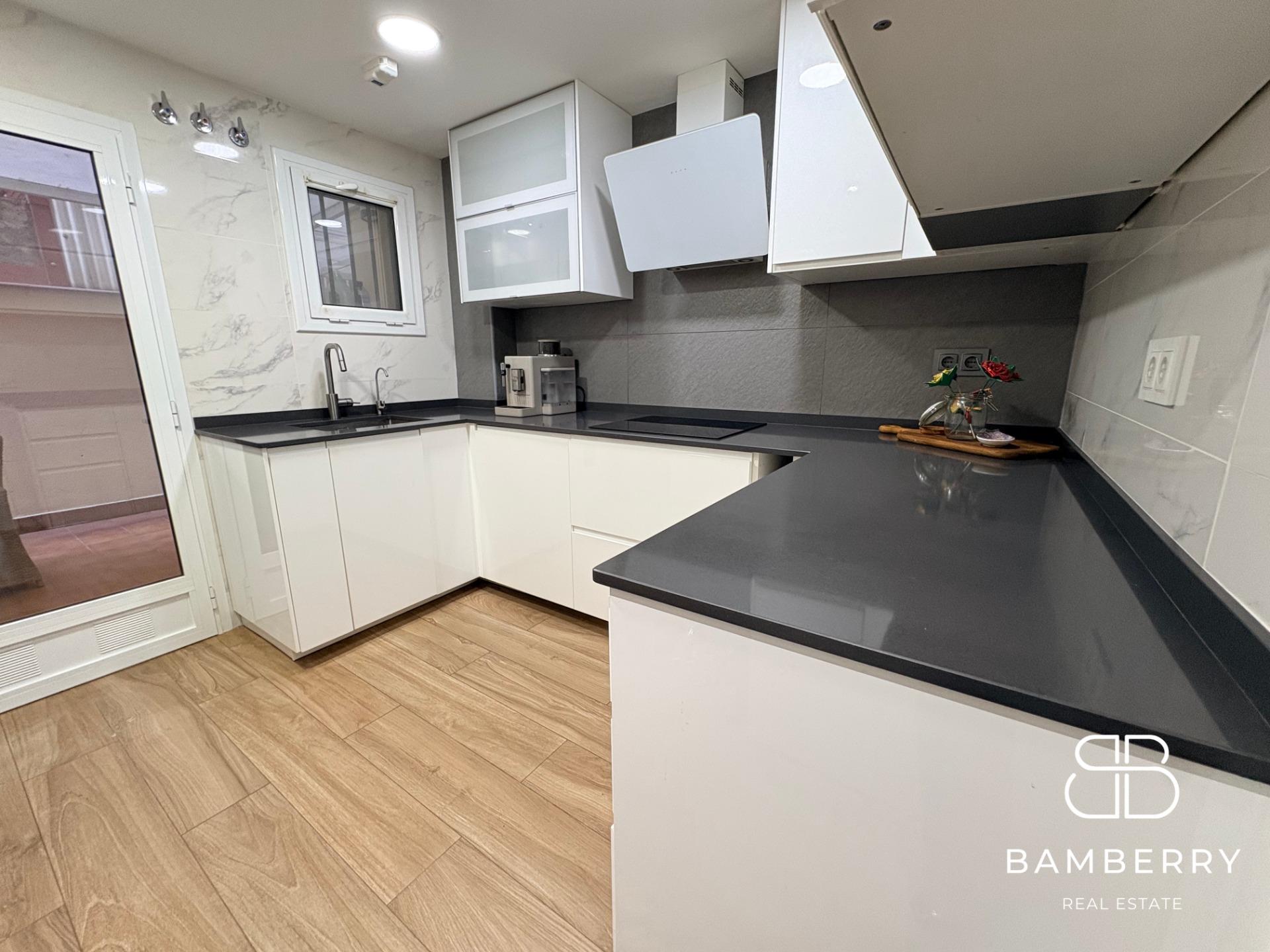 PISO REFORMADO EN EL CENTRO DE SANT JOAN DESPÍ | 3 HABITACIONES, PATIO Y BALCÓN-5