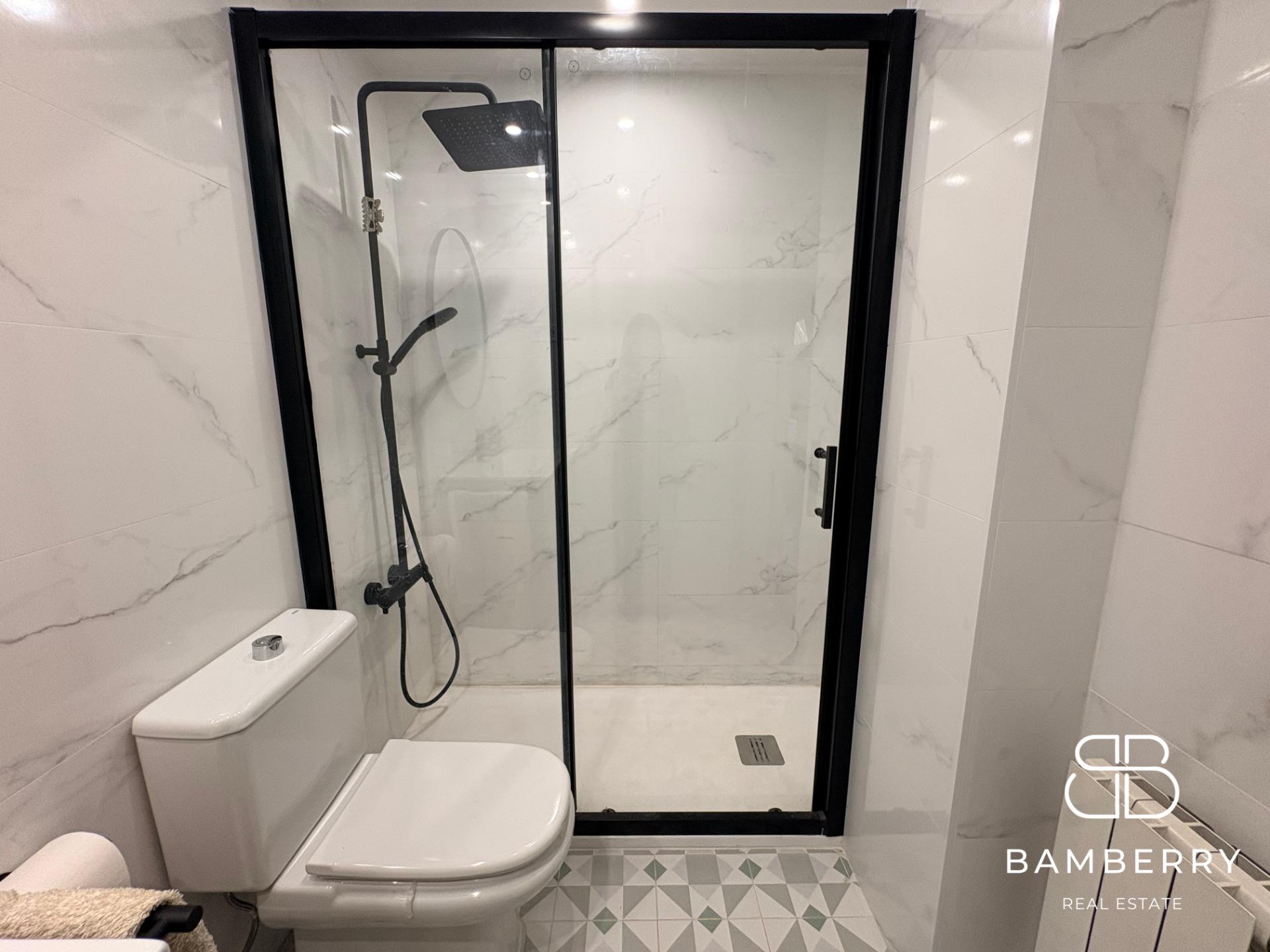 PISO REFORMADO EN EL CENTRO DE SANT JOAN DESPÍ | 3 HABITACIONES, PATIO Y BALCÓN-31
