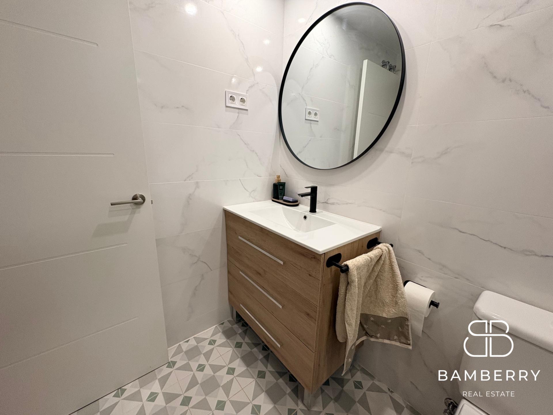 PISO REFORMADO EN EL CENTRO DE SANT JOAN DESPÍ | 3 HABITACIONES, PATIO Y BALCÓN-32
