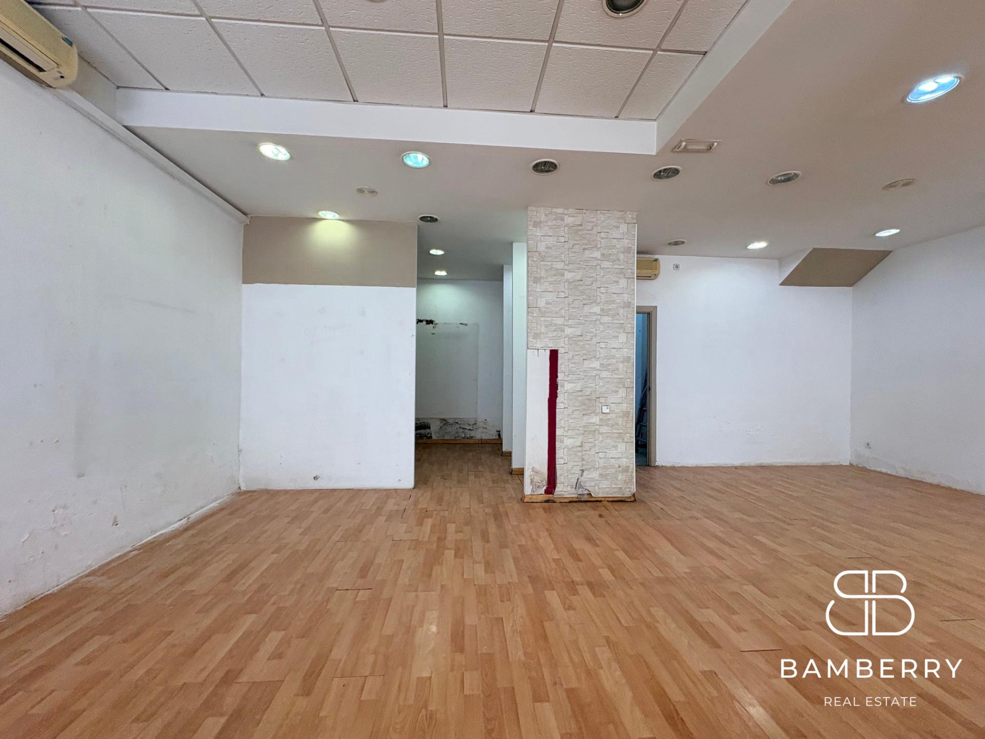 LOCAL COMERCIAL EN EL CENTRO DEL PRAT DE LLOBREGAT-6