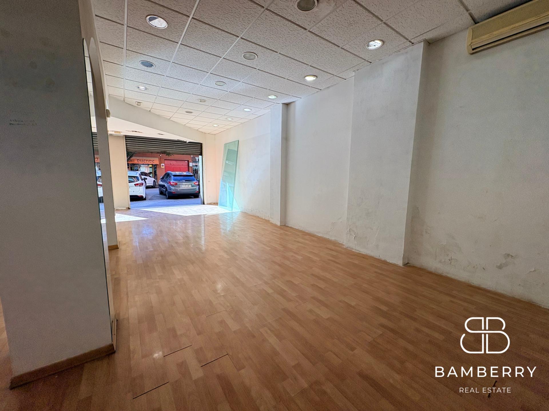 LOCAL COMERCIAL EN EL CENTRO DEL PRAT DE LLOBREGAT-20