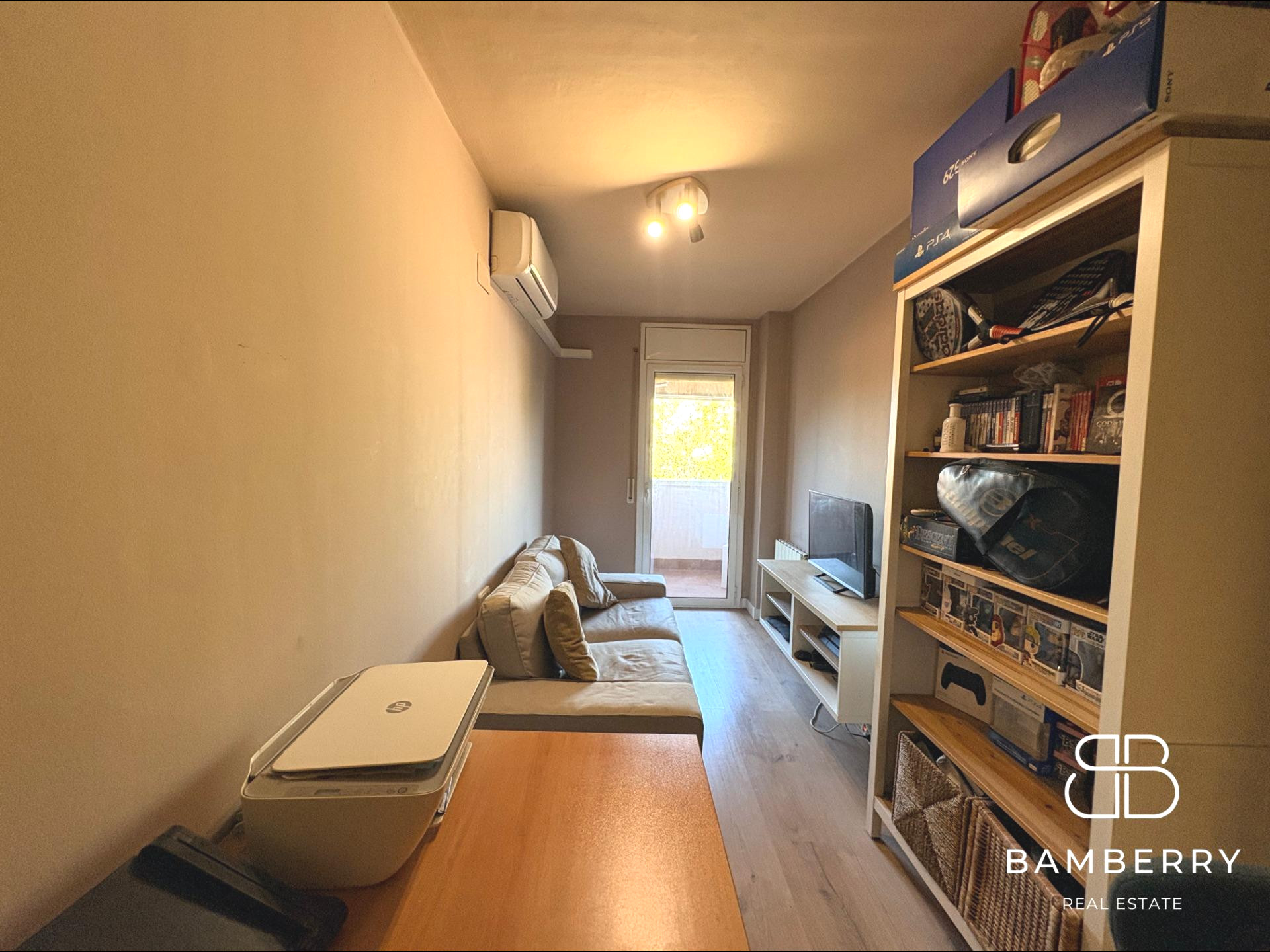 PIS REFORMAT AL CENTRE DE SANT JOAN DESPÍ | 3 HABITACIONS, PATI I BALCÓ-20